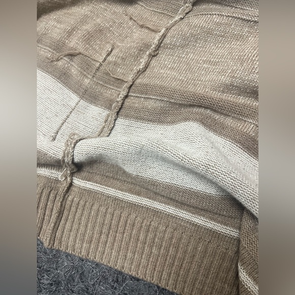 Y2k Long Striped Cardigan with Pockets! - Picture 9 of 15